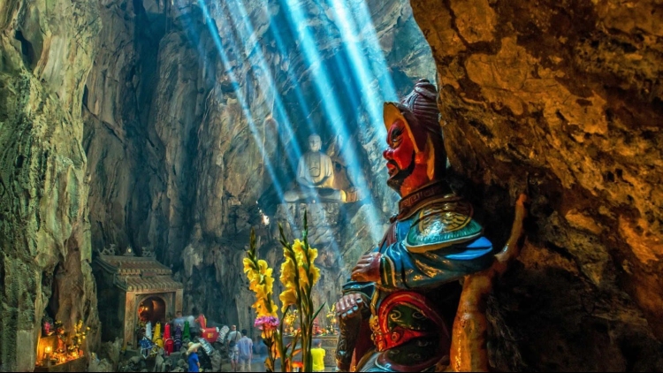 grottes du Vietnam