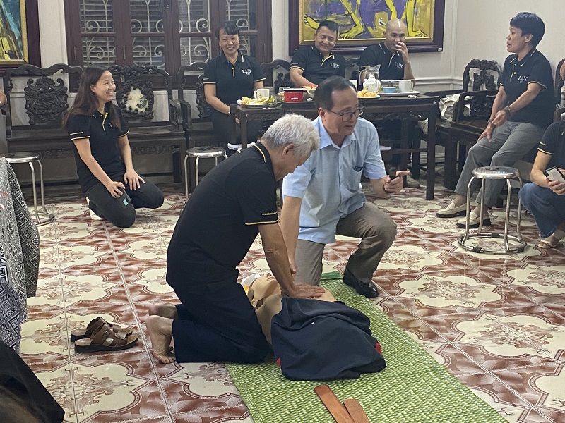 Formation aux premiers secours chez Lux Travel DMC