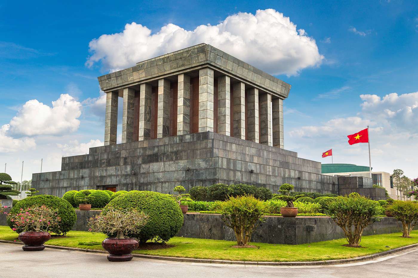 famous places in hanoi, One Pillar Pagoda