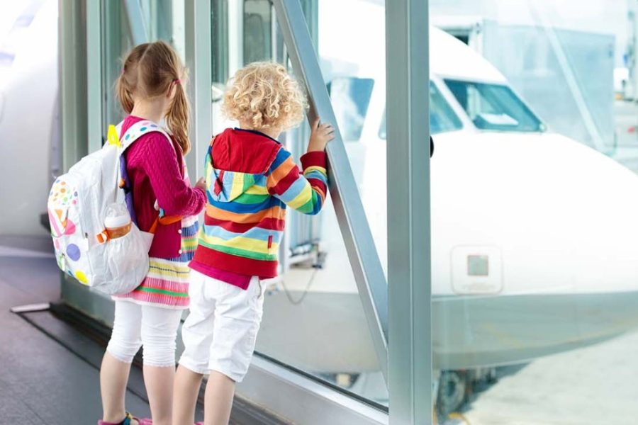 Utilisez des équipements de voyage adaptés aux enfants