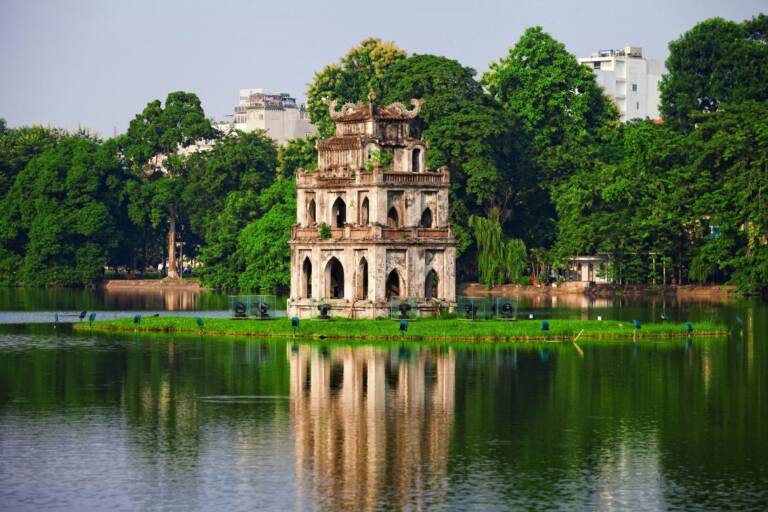 Hoan-Kiem-Lake-Hanoi-Vietnam