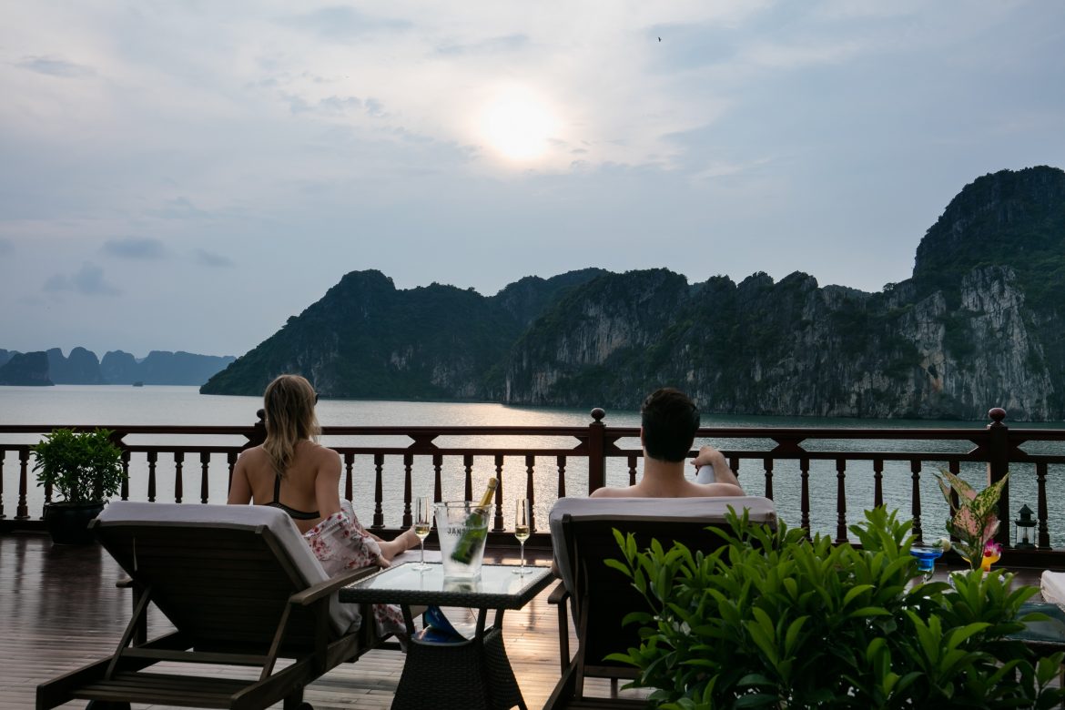 Ninh Binh à la baie d'Along, croisière à Along