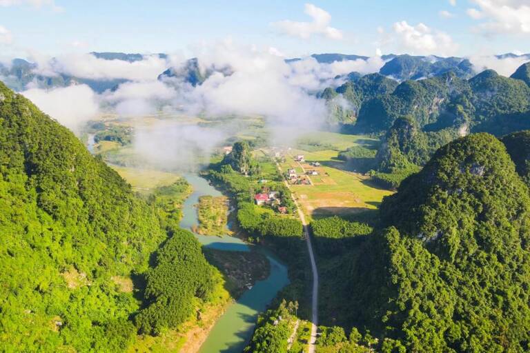 Vietnamese-Tourist-Villages-2-1