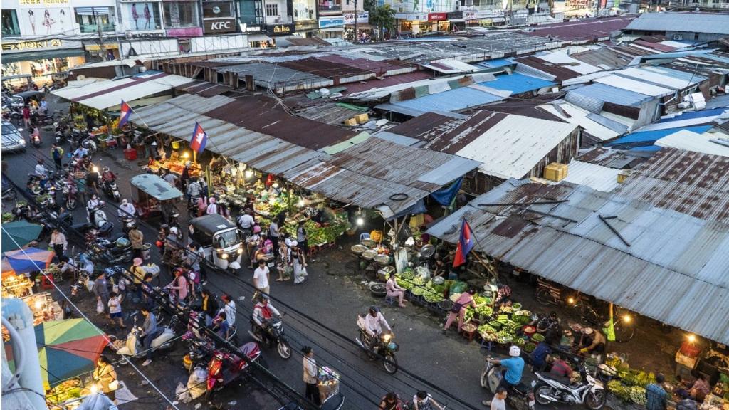 places to visit in Phnom Penh