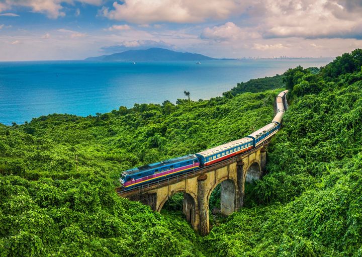 vietnam train, trains in vietnam