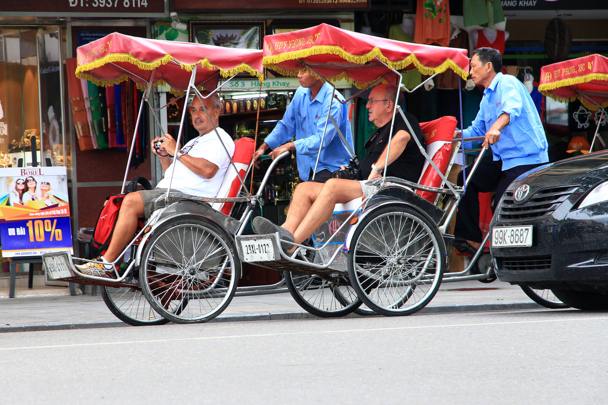 agence de voyage professionnelle au Vietnam Investir dans une structure permanente
