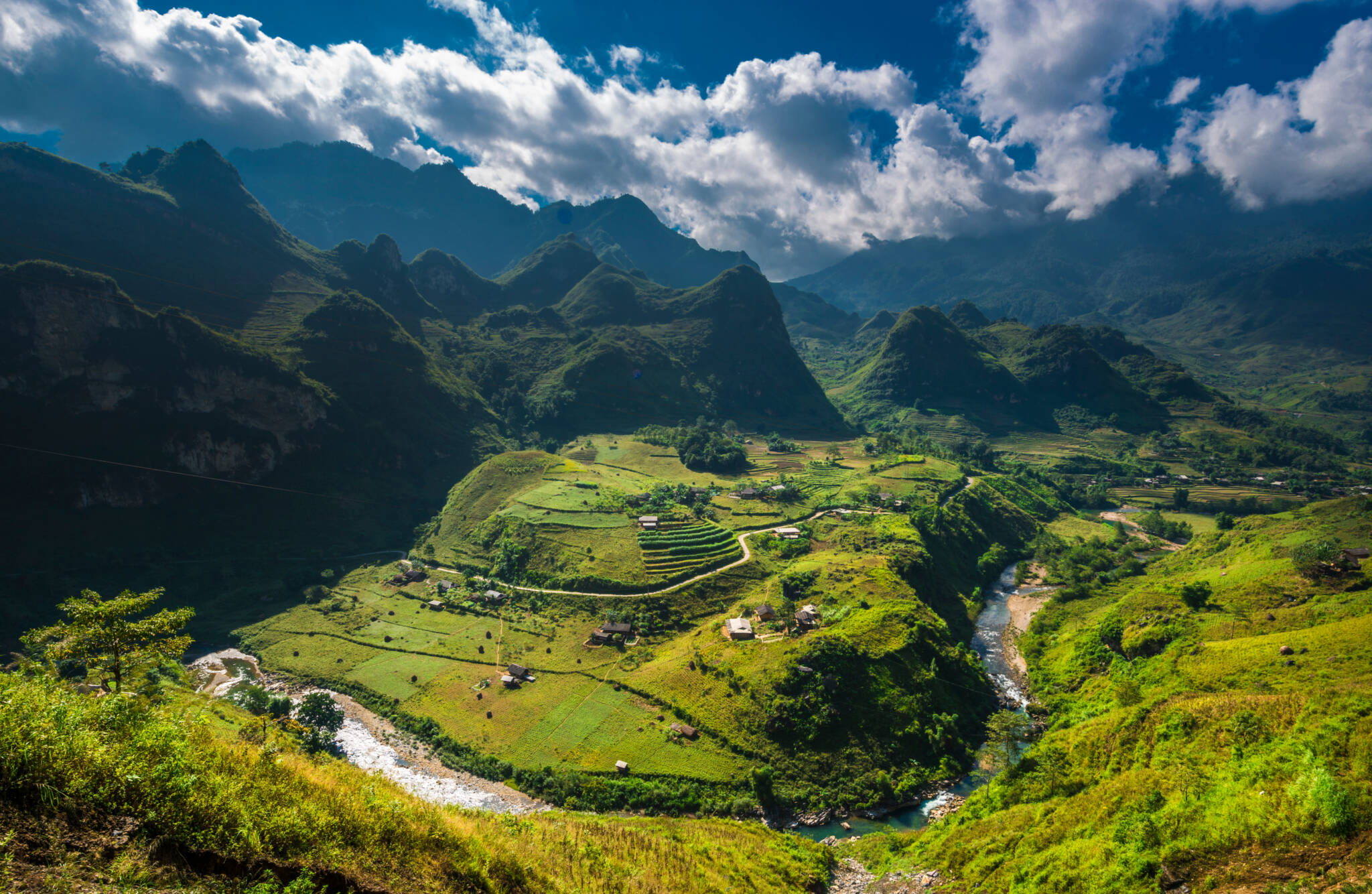 circuit nord vietnam 15 jours L'extrême nord et ses mystères : L'aventure majestueuse de Ha Giang