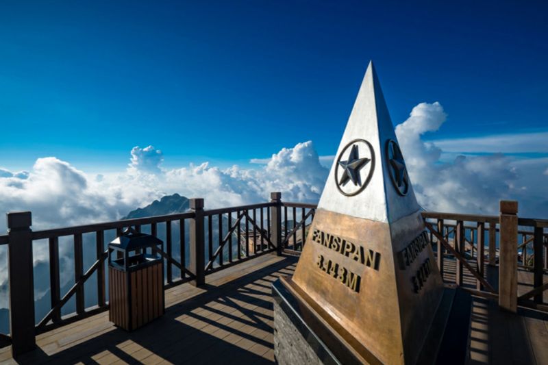 SAPA - LOVE WATERFALL - FANSIPAN BY CABLE CAR [Guide/B]