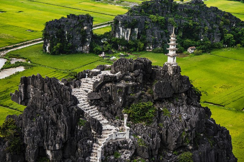 HALONG BAY - HANOI - FLY TO DA NANG - HOI AN[Guide/B/BR]